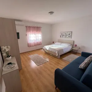 Affittacamere Sobe Lea, Sukošan