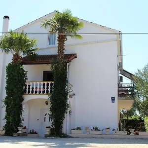 Gasthuis Vilma, Sukošan